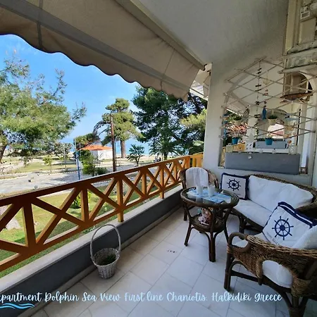 Dolphin Sea View And First Line Apartment