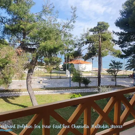 Apartment Dolphin Sea View And First Line