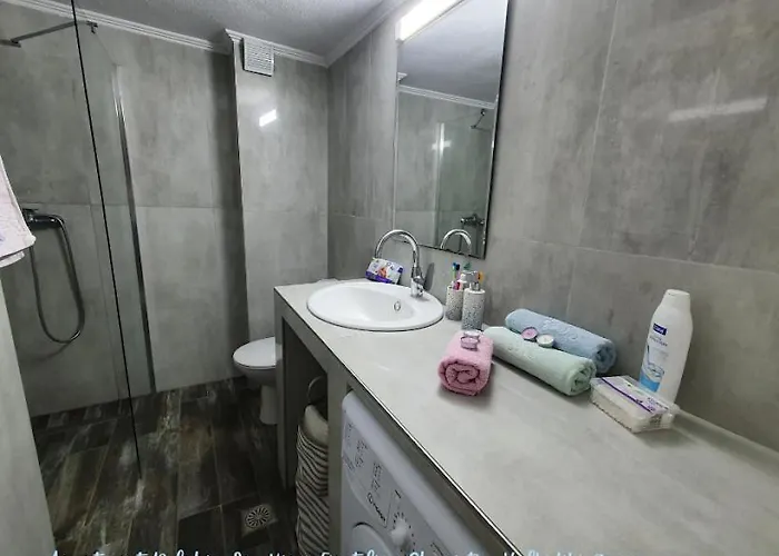 Apartment Dolphin Sea View And First Line Chaniotis